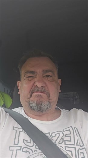 nicht an den Bienen #holidayswithyoutube