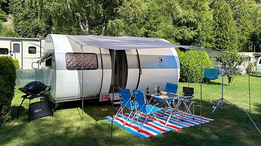 Cette caravane française extensible triple sa taille !