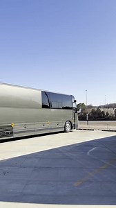 124K views · 1.5K reactions | Beauty! #nashvillecoach #coach #bus #tourbus #travel #traveling #motorhome #rv #interior #luxury #nashville #music | Nashville Coach | Facebook