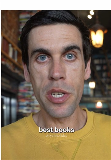 Top Books to Enjoy on an Airplane