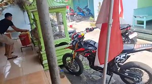 544K views · 3.3K reactions | Gas air mata tibo pas depan rumah #fyp #semuaorang | Aan Zuu Pa'at | Facebook