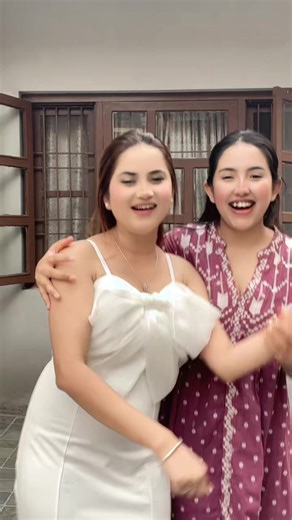 Full vlog yt melina_mainali ma hai ta hernu hola ramailo cha @Eleena Chauhan #melinamainali