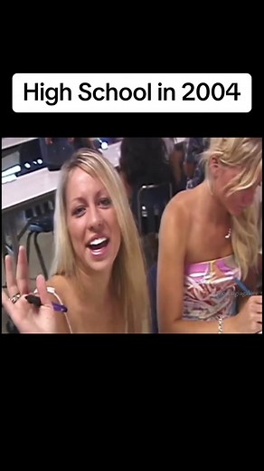 #nostalgia #nostalgiacore #nostalgiatrip #2000s #2004 #school #highschool