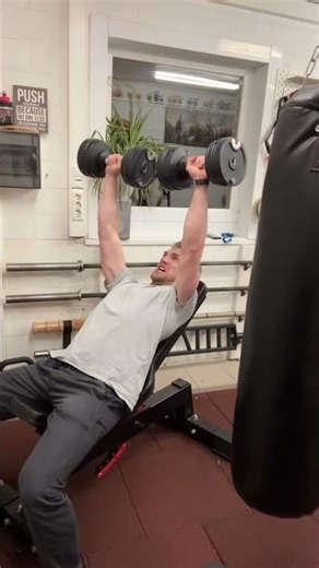 DIY Buster Sword! #daily #chest #motivation