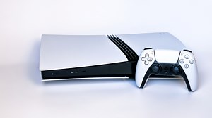 PS5 et PS5 Pro en promo : jusqu'à 150 € de réduction pour le Black Friday 2025