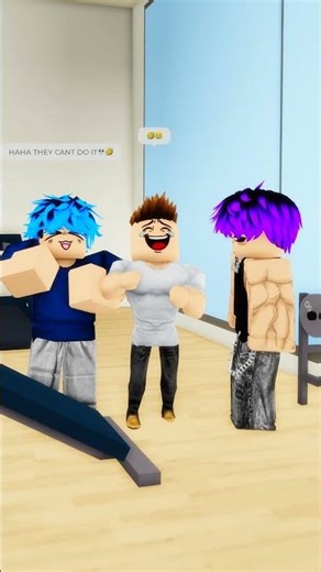 they thought i couldn't do this much weight🏋️‍♀️😅#robloxshorts #roblox
