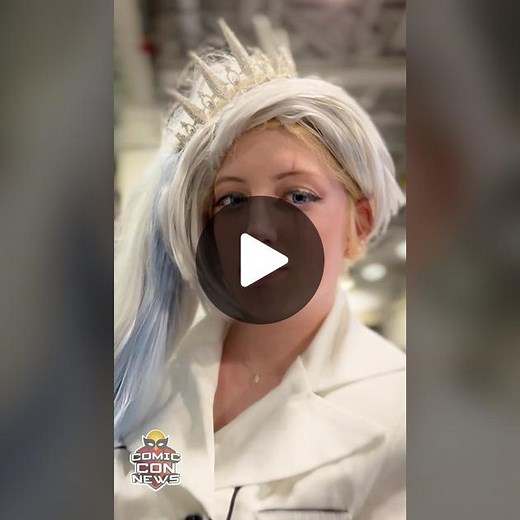 Weiss Schnee Cosplay at London Film and Comic Con 2022