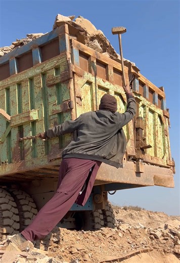 Rock Crushing Therapy: The Art of Stone Crushing