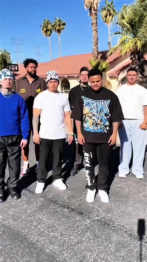 Lazobenz and his friends laughing 😂 #funny #prank #scareprank #viral #fyp