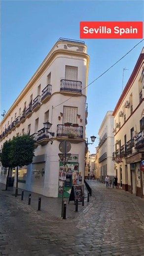 Seville, Spain Travel Guide: Authentic Local Vibes & Hidden History 🇪🇸