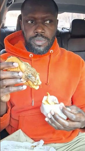 One Bite of This Chicago Polish… WOW — Jim’s Original | InTristan Eats #ChicagoFood #JimsOriginal