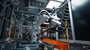Zalando has successfully completed a trial with @nomagicAI robots, achieving 100.000 picks per day.They will now expand the robots to all across Europe, creating the most advanced clothing delivery system in the world.