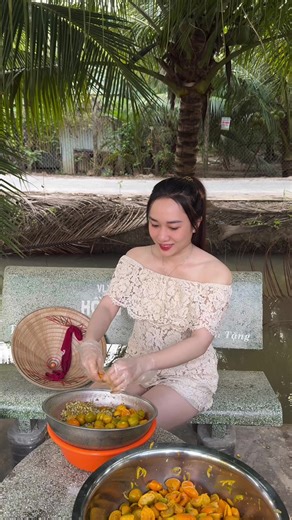 Đôi cánh tay anh che chở em muôn đời…