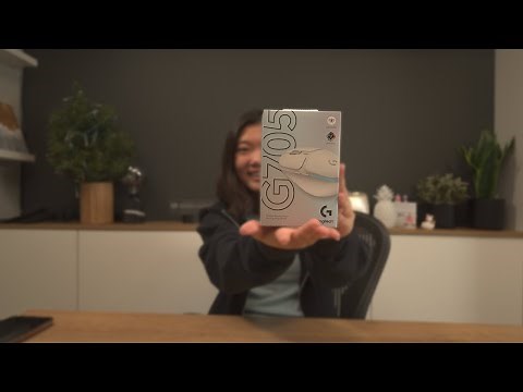 Unboxing the Logitech G705 Gaming Mouse