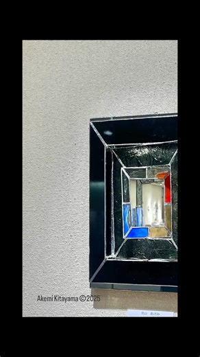 One of my works is currently on display at the Osaka Crafts Association Exhibition✨ 現在開催中の「第65回大阪工芸協会展」に作品を展示いただいています。 写真が一部しか撮れていなくて申し訳ないですが、会場は色々なコーナーに分かれていて、協会の方々の素敵な工芸作品や「能登半島の今、そして未来へ」という特別展示販売もされているので、行かれた方はお見逃しないようにしてください。 「第65回大阪工芸協会展」 10月29日(水)〜11月4日(火) 10:00〜20:00＊最終日は15:00閉場 会場：あべのハルカス近鉄タワー館11階美術画廊・アートギャラリー 主催：一般社団法人大阪工芸協会 #exhibition #osakacraftsexhibition #osaka #crafts #interior #desighn #akemikitayama #一般社団法人大阪工芸協会 #あべのハルカス #タワー館11階美術画廊 #アートギャラリー #山口啓子さん #井住哲司さん #稲本みどりさん #能登 #和紙 #
