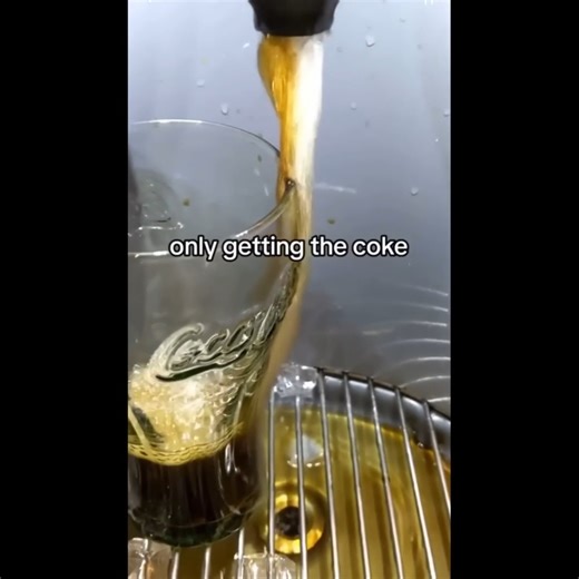 Never do this at a fast food place | Hello on FB