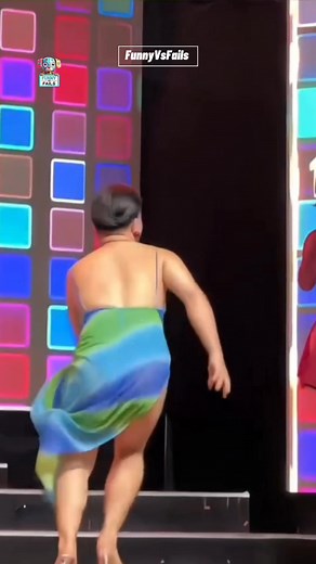 27K views · 889 reactions | Funny moments collection and Fails 藍 #funny #fails #comedy #collection #humor #video | FunnyVsfails | Facebook