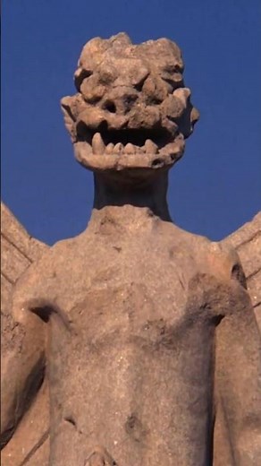 "Priest and Demon statue Pazuzu" - The Exorcist (1973) #movies