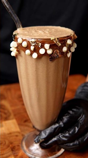 Viral Chocolate Milkshake ASMR #youtubeshorts #shorts #asmr #asmrsounds #ytshorts #trending #food