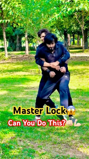 Master Lock Selfdefence #fight #selfdefence #selfdefense #usa #tutorial #bjj #mma #ufc #selfdefense