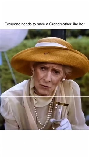 movies clips on Instagram: "Here’s your complete guide to Driving Miss Daisy (1989): --- 🎬 Synopsis & Cast Director: Bruce Beresford; Writer: Alfred Uhry, adapting his own 1987 Pulitzer-winning play Starring: Jessica Tandy as Miss Daisy Werthan (a proud Jewish widow), Morgan Freeman as Hoke Colburn (her Black chauffeur), with supporting roles from Dan Aykroyd, Patti LuPone, Esther Rolle Plot: After Miss Daisy crashes her car, her son hires Hoke to drive her. Initially strained, their relationsh