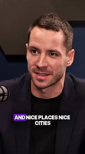 How do you turn a single street-food stand into one of the fastest-growing franchise and licensing platforms in Central Europe? 🎙️ In the latest episode of the Franchise 2.0 Podcast, franchise expert Monika Ferreira speaks with Radek Klein, Founder & CEO of TWIST Group — a multi-brand platform with 12 concepts, 400 outlets, 5,000 people, operating across 8 countries. They discuss scalable franchising, licensing models, and how to build a platform designed for international expansion. 👉 Watch t