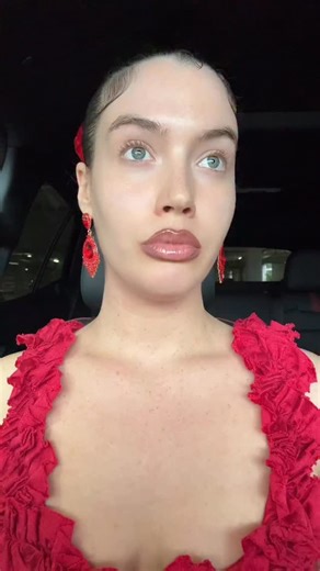 brookelynbabie on Instagram: "A man that sleeps all day is a man that can get tf outta my face cause he don’t take his role as a man serious enough for me 😭😭 you are not sleeping beauty, get up & conquer the day like a MAN! It’s giving bummery and I don’t like bums, I like winners."