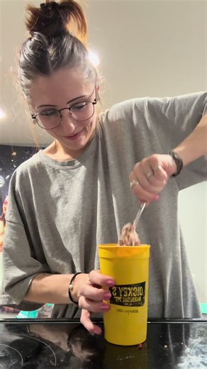 the best chocolate raspberry milkshake @Courtney Cook will ever try #milkshake #chocolate #raspberrycream