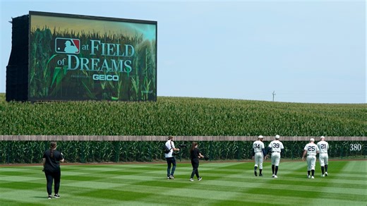 Watching MLB's Field of Dreams game? There's a St. Louis connection