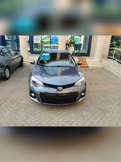 2015 TOYOTA COROLLA S Price: 155,000 🇬🇭 – NEGOTIABLE 📍 Location: Accra Key Specifications: ⚙️ 1.8L Petrol Engine – Fuel Efficient 🔄 Automatic Transmission 📊 Mileage: 111,015 miles 🔑 Key Start – Push Button Ignition 📷 360° Reverse Camera – Front & Rear 🛋️ Black Interior / Leather Seats 🚗 Basic Model – Clean & Simple 🔍 VIN: 5YFBURHE5FP302948 (Verify Yourself) Well-maintained, accident-free, and ready to go. No issues, no stories. #ToyotaCorolla #CorollaS #ToyotaGhana #GhanaCars #CarsForS