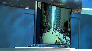 Samsung unveils bendable UHD TV