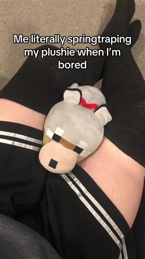 Idk bro it’s 3am and I’m lwk sleep deprived #femboy #relatable #springtrap #femboythighs #femboytiktok