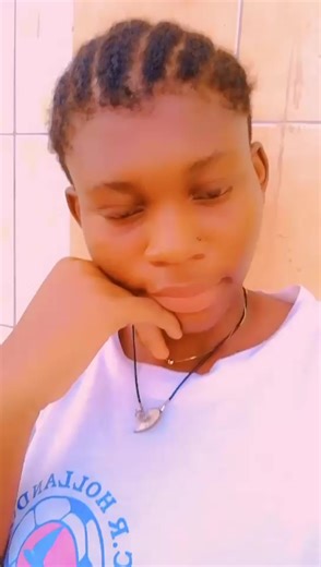 Vidéos de Anéhovi çhoco😄💖💓 (@anhovi.hoco) avec son original - 𝑬𝒓𝒏𝒆𝒔𝒕