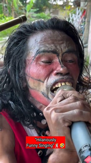 Laugh out loud singing moment! 🤣🔥 #funnyvoice #viralvideo #funnyshorts #goodvibes