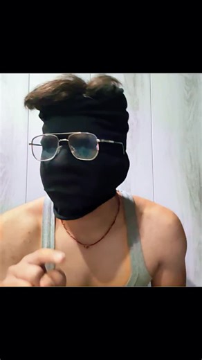 Editor|Filmmaker on Instagram: "Glitch + Zoom edit tutorial on CapCut 🖤 . . . #capcut_edit #capcuttutorial #editor #capcutpioneer #CapCut"