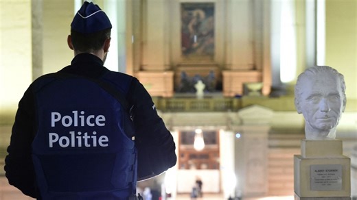Numérisation de la Police (I-Police) : l’entreprise Sopra Steria a encore pour 250 millions d’euros de contrats avec les pouvoirs publics - RTBF Actus