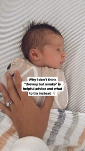 If you’re a new or expecting parent, you’ve probably heard the advice to put your baby down “drowsy but awake.” The idea is to get them sleepy in your arms and then transfer them to their bassinet, where they finish falling asleep on their own. In theory, this helps them associate the bassinet with sleep and encourages early independent sleep skills, and if you’re able to do this successfully that’s perfect! But here’s the thing—it doesn’t always work that way. Many babies wake right up as soon 