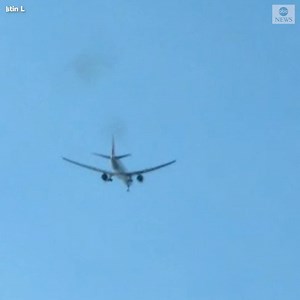 1.1M views · 10K shares | A Philippine Airlines flight made an emergency landing at LAX shortly after takeoff when reported engine failure and flames were visible. Passengers disembarked once the flight landed back at the airport. https://abcn.ws/2KH12PA | ABC News | Facebook