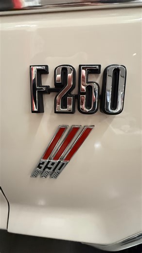 Finish Line Speed Shop HotRods & Classic Cars on Instagram: "Ready. Set. Ford 🔥😎 I sure have a soft spot for Paul’s ‘75 🤩 1975 Ford F-250 4x4 390 ci FE engine Fuel Injection w/timing control & @fitech_efi Force Fuel system @dakota_digital gauges @vaportrapper equipped Powered by @optimabatteries Rolling on @toyotires And if you wheel too hard, @warnindustries to help you out of it. 😎🙌🏼 This girl was proudly updated by @finishlinespeedshop #cooltrucks #wheeling #fordtough #fabrication #truc