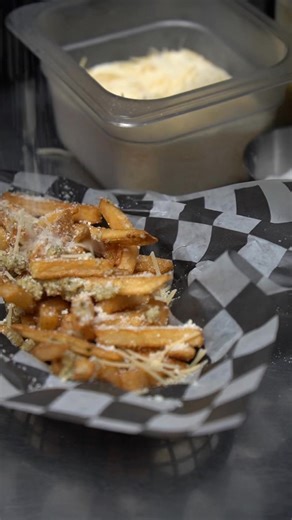 Fresh food, fresh eats, served up just right… just for you! Come by Gary’s Oyster Shack and see what you’ve been missing. If you haven’t tried us yet, make the new year the perfect time to do it! 🦪🍔 #FreshEats #OysterShack #GarysOysters #SeafoodLovers #NewYearBites #DestinEats #LocalFlavors #FreshAndDelicious | Gary's Oyster Shack