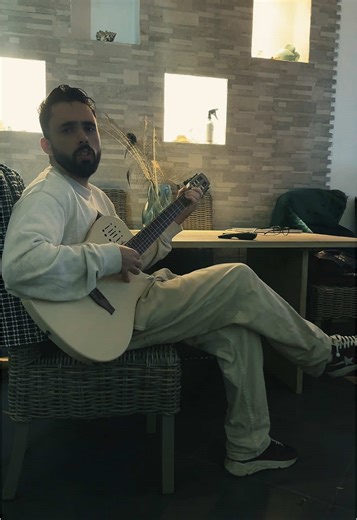 Vidéos de BABYLONE OFFICIAL (@babylone.off) avec son original - BABYLONE OFFICIAL
