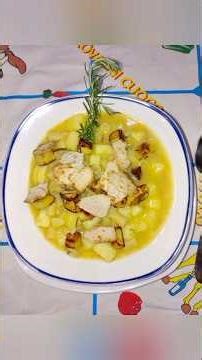 Pasta con le patate #food #cucinafacile #cucina #cucinaitaliana #pasta #cucinelli #cooking