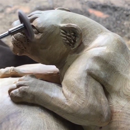 Easy way to carving a leopard. Do not miss this #woodworking #fblifestyle Tuan wood carvings (youtube) | Magic Handicraft Projects