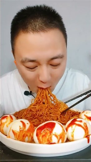 Buldak ramen taste test! Spicy & satisfying 🍜