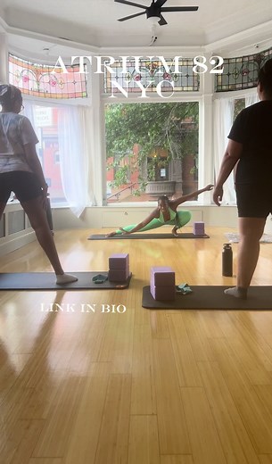 NYC STRETCH CLASS📍 AVATARS FLEX NYC: HIP OPENER EDITION Hands on classes including privates and semi privates. Class link in the bio ✨