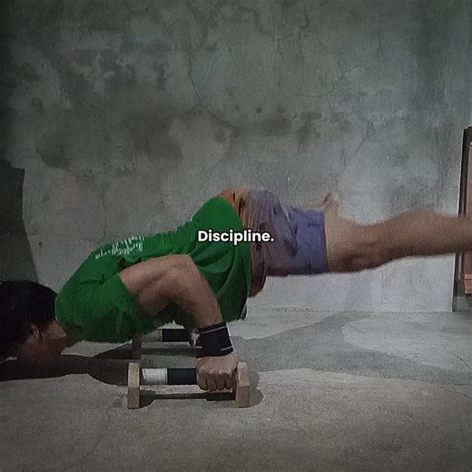 #calisthenics #fyp #bodyweighttraining #motivation #bodyweightworkout | Laurence Evangelista