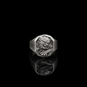 Decagonal Foo Dog Ring – 925 Silver Guardian Lion Band, Engravable Asian Mythology Jewelry, Protection Gift for Him or Her - Etsy