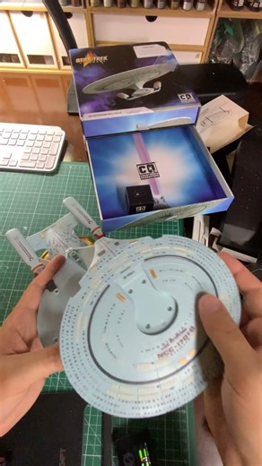 Day 20 Surprise from the Star Trek Box!