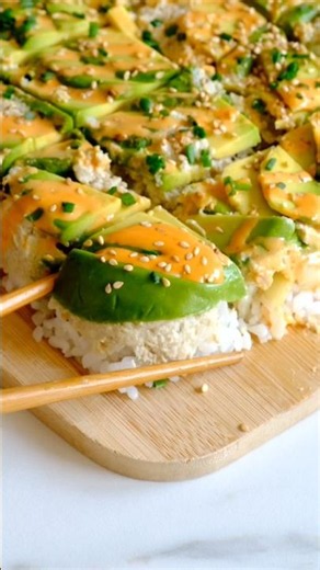 🍣 Lazy sushi: zero rolling, zero hassle.. Written recipe in the description 🫶🏼