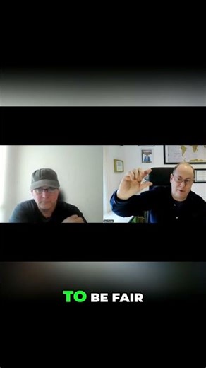 Online Marketing Gets EASIER: Average vs. Pro User Secrets #shorts